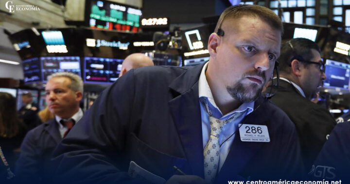 Wall Street cierra en rojo y el Dow Jones baja un 0,25 %