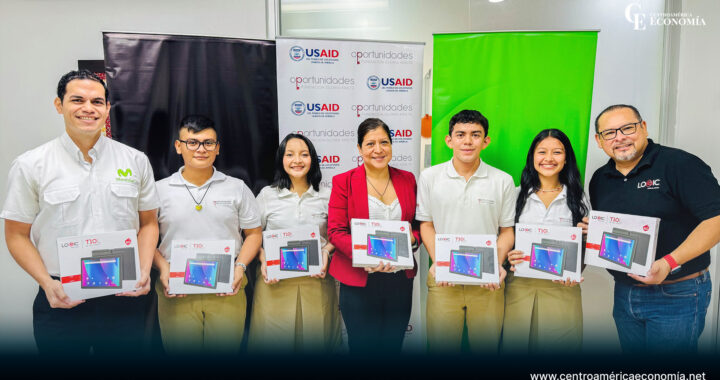 • El Programa Oportunidades promueve la educación innovadora e inclusiva. Hasta la fecha se ha beneficiado a más de 4,300 jóvenes salvadoreños en situación de vulnerabilidad en todo el país.
